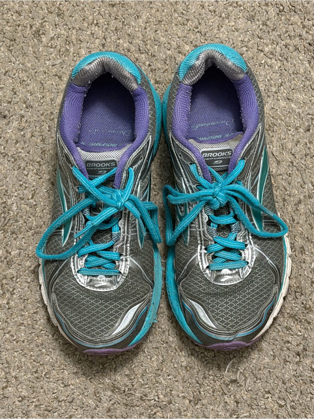 Brooks Women's Gray and Teal Athletic Running Shoes